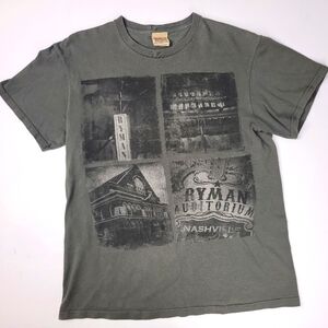 Ryman Auditorium graphic tee size Medium